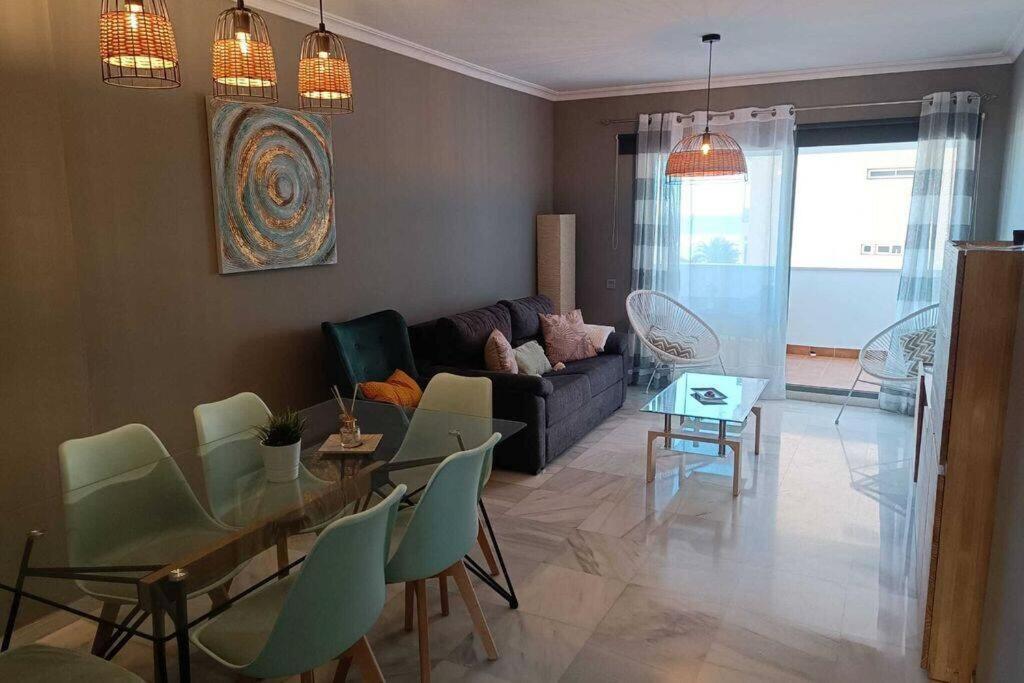 Apartamento Con Vistas Al Mar フエンヒロラ エクステリア 写真